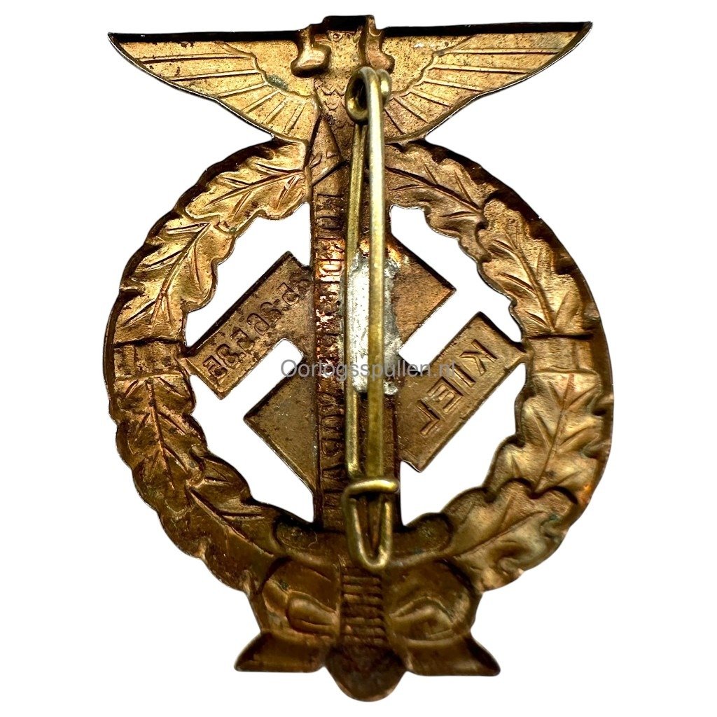 Original WWII German SA 'Nordmark Voran' Kiel 1935 pin — image 2