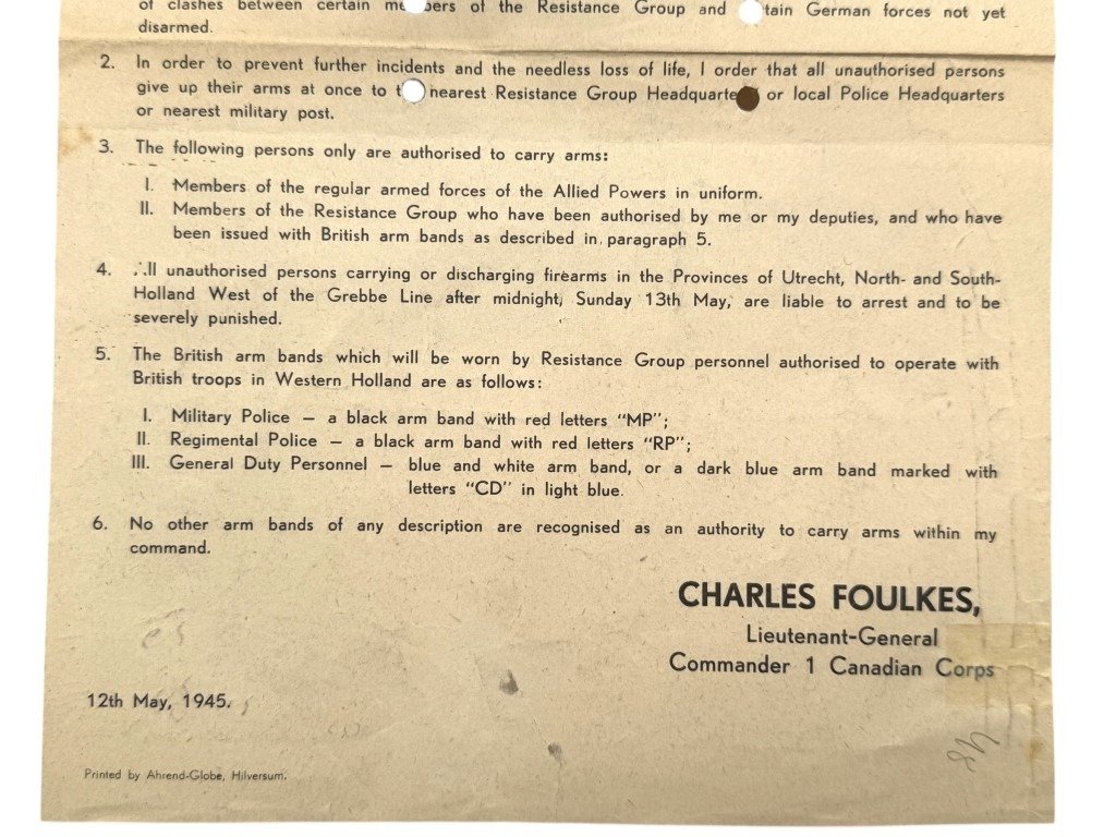 Original WWII Canadian poster regarding firearms in the Netherlands in 1945 — image 4