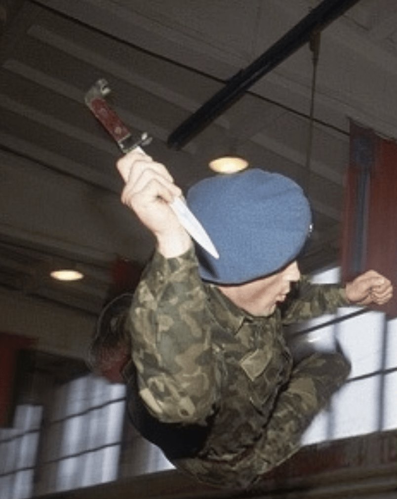 Original early Soviet/Bulgarian AK47 6×2 Bayonet – First Model — image 13