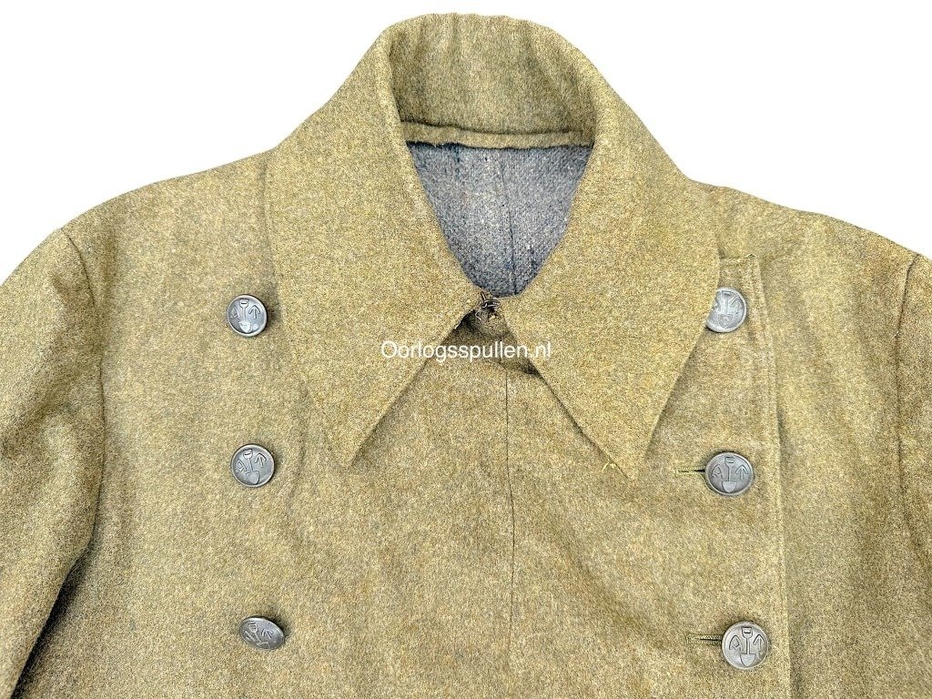Original WWII Norwegian 'Arbeidstjeneste' overcoat — image 3