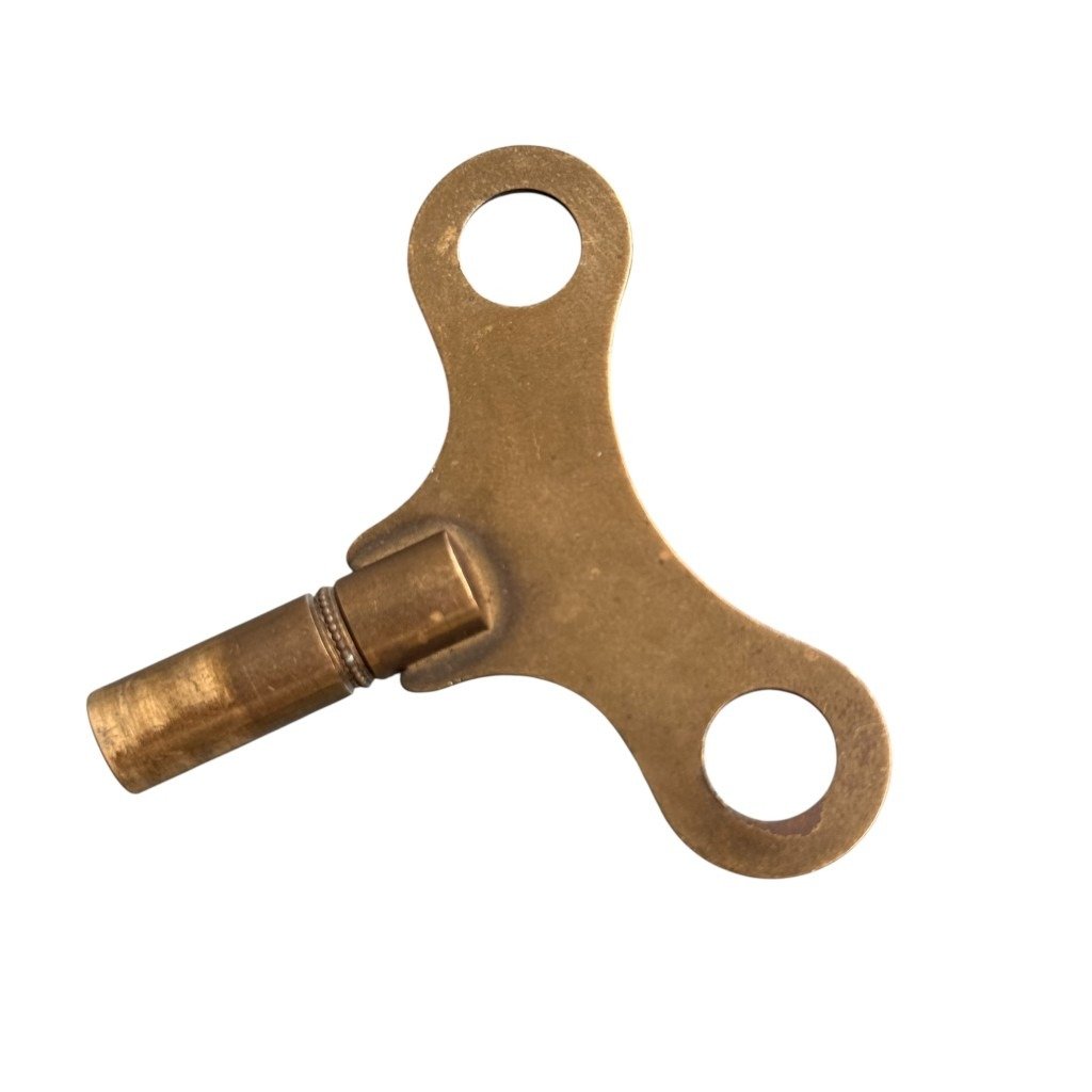 Original WWII German Kriegsmarine U-Boot clock with key — image 10