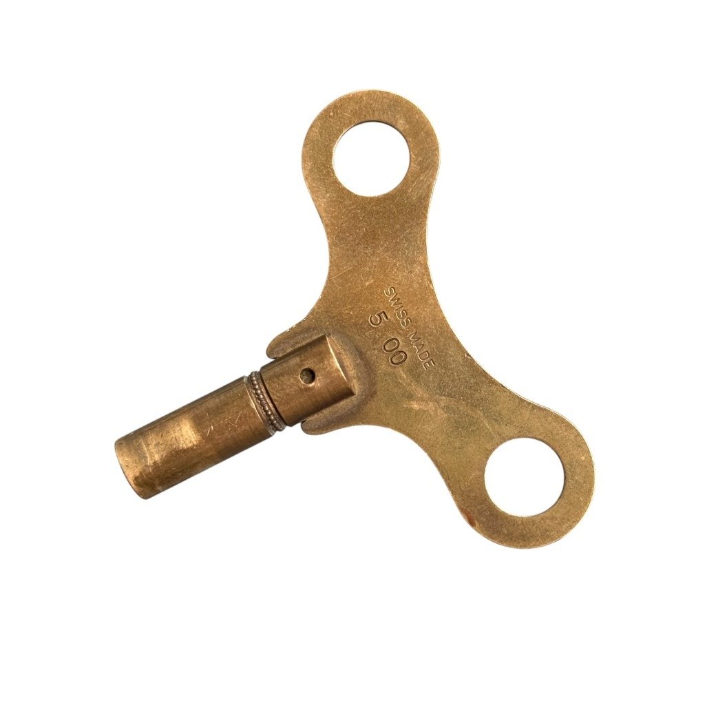 Original WWII German Kriegsmarine U-Boot clock with key — image 11