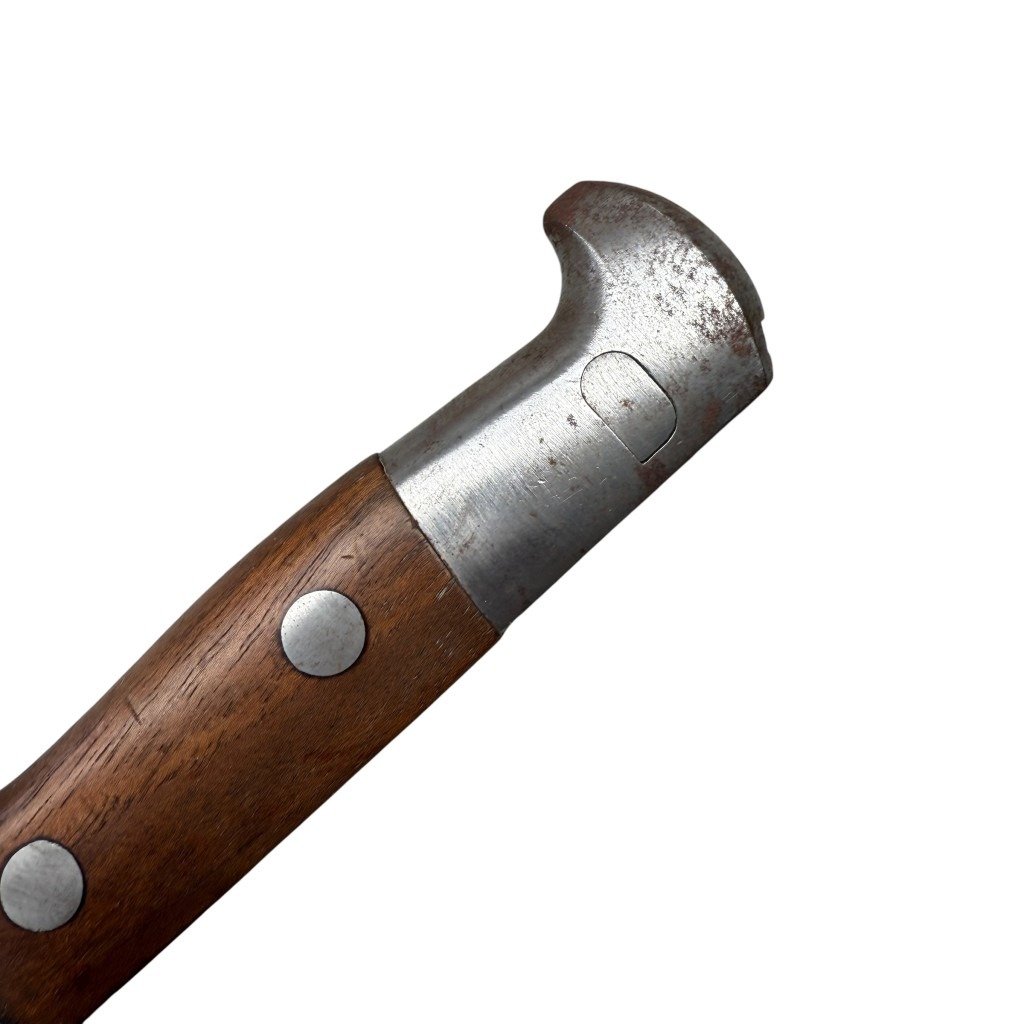 Original WWII Swiss K31 bayonet by Waffenfabrik Neuhausen — image 7