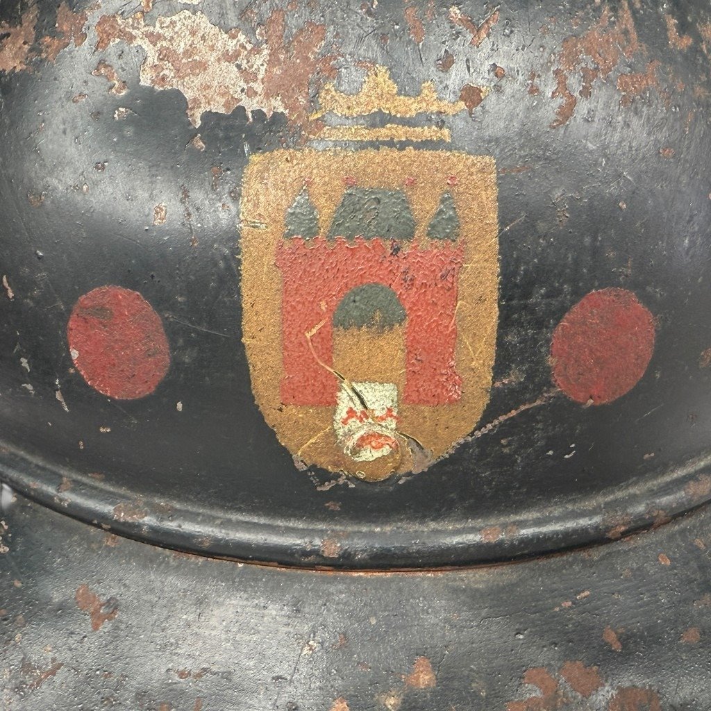 Original Pre 1940 Dutch 'Burgerwacht Gorinchem' M15 Adrian helmet — image 3