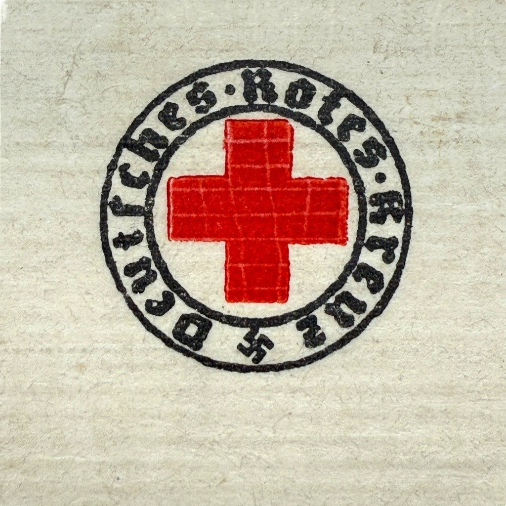 Original WWII German DRK Mitgliedsausweis — image 2