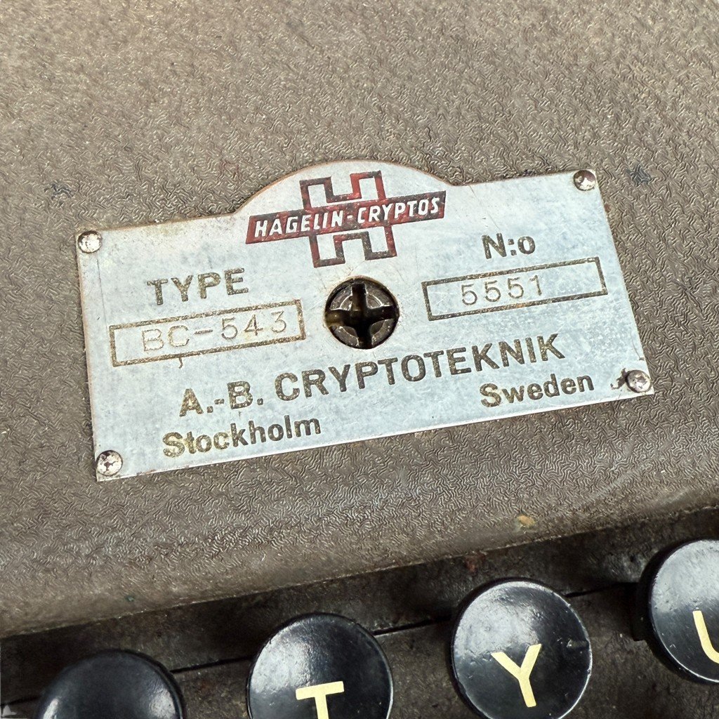 Original WWII Swedish Hagelin BC-543 cipher machine in case — image 15
