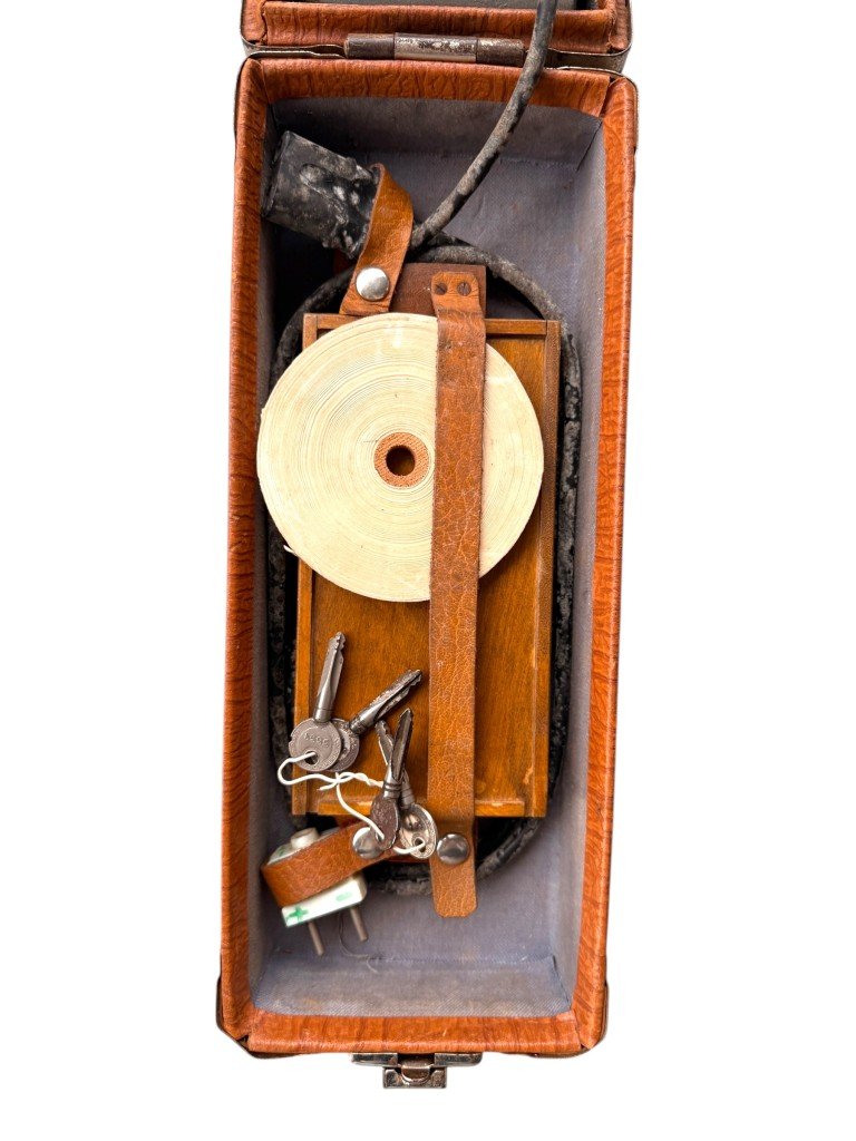 Original WWII Swedish Hagelin BC-543 cipher machine in case — image 9