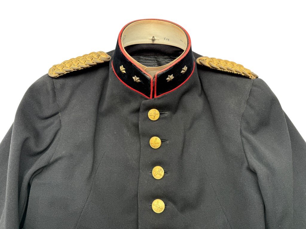 Original Pre 1940 Dutch army Artillery 1st Lieutenant ceremonial uniform — image 13