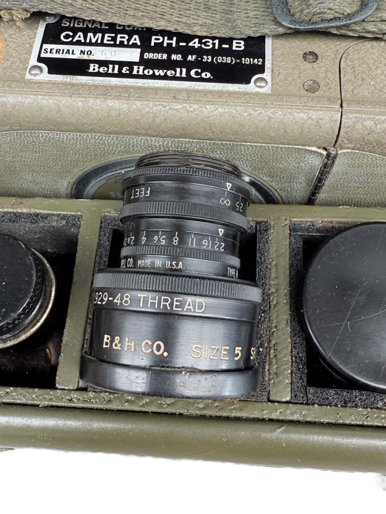 Original WWII US army signal corps PH-431-B camera in box — image 14