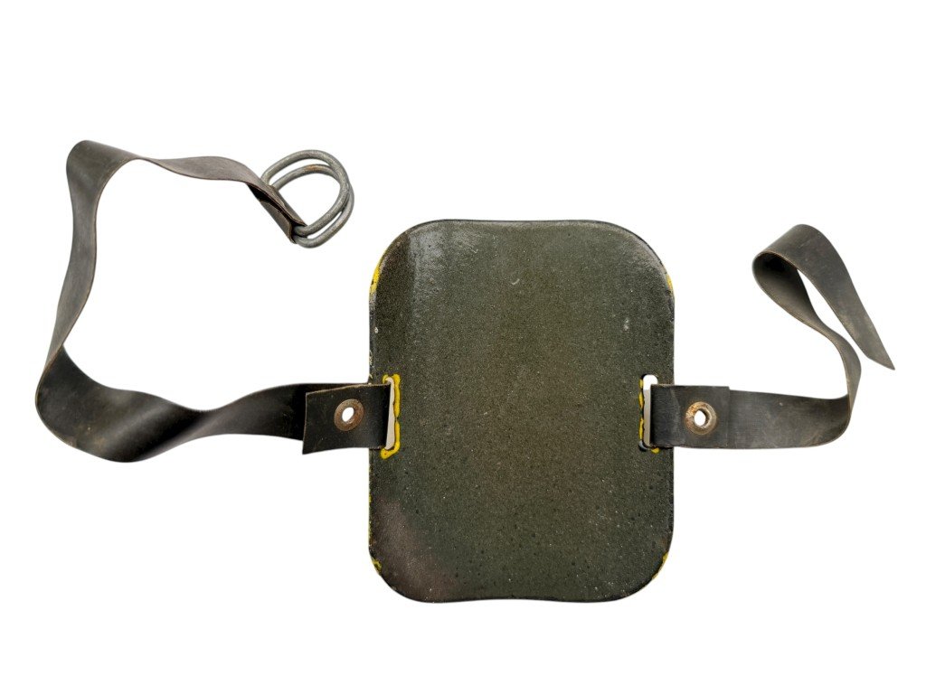 Original WWII Dutch Bedrijfsluchtbescherming arm shield — image 2
