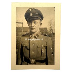 Original WWII German Waffen-SS 'SS Leibstandarte Adolf Hitler' photo