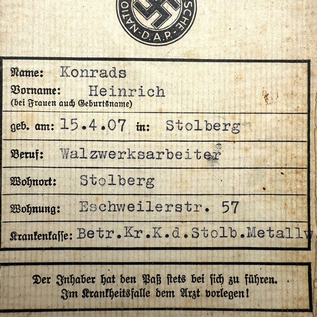 Original WWII German NSDAP Gesundheitspass from Stolberg — image 3