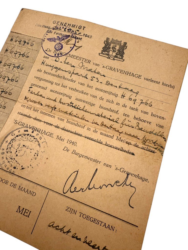 Original WWII Dutch fuel permit from May 1940 in Den Haag — image 3