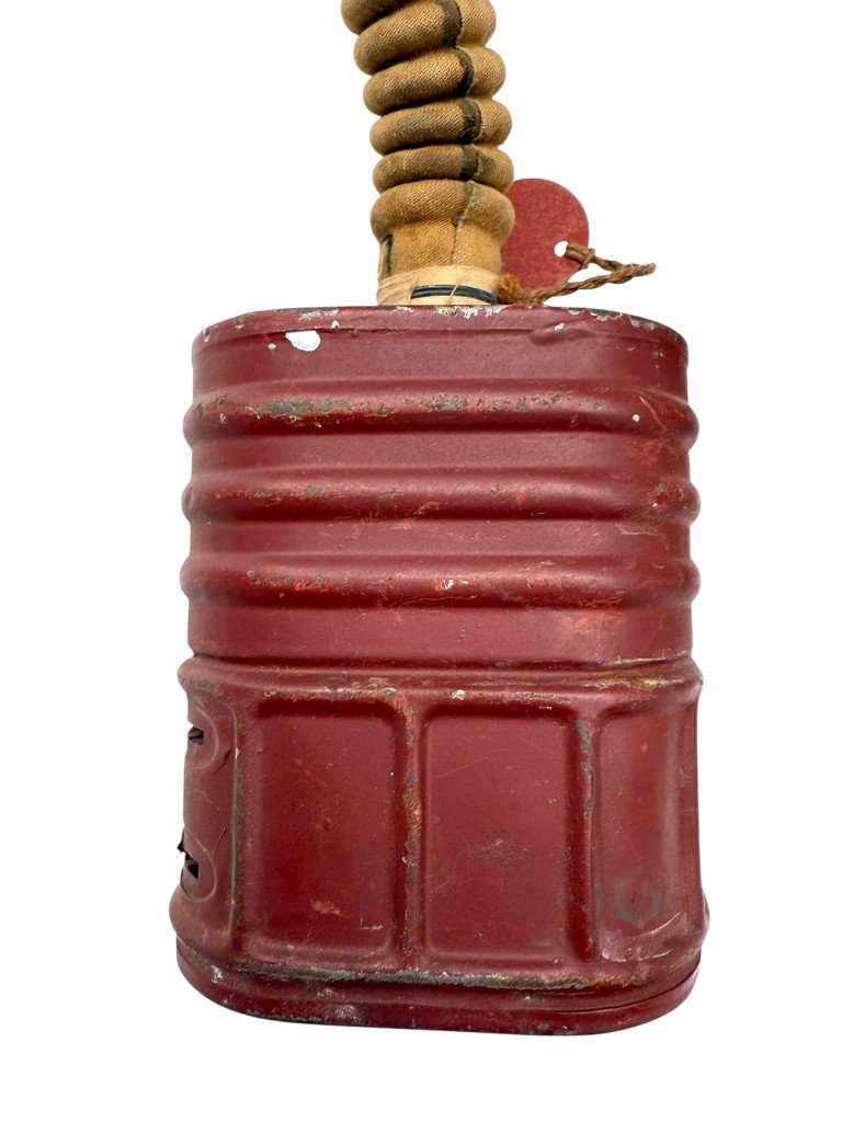 Original WWII British No 4. MK III Gas mask — image 6
