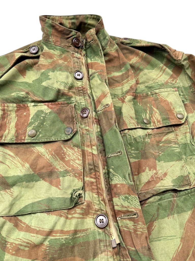 Original 1950s French Lizard Camo TAP 47/53 camouflage parachutists smock — image 2