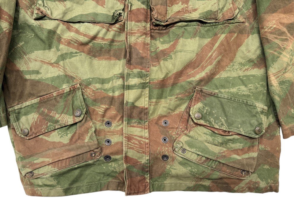 Original 1950s French Lizard Camo TAP 47/53 camouflage parachutists smock — image 4