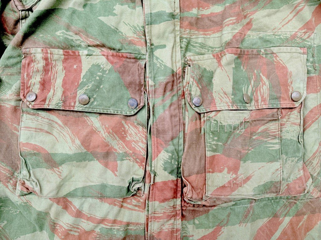 Original 1950s French Lizard Camo TAP 47/53 camouflage parachutists smock — image 5