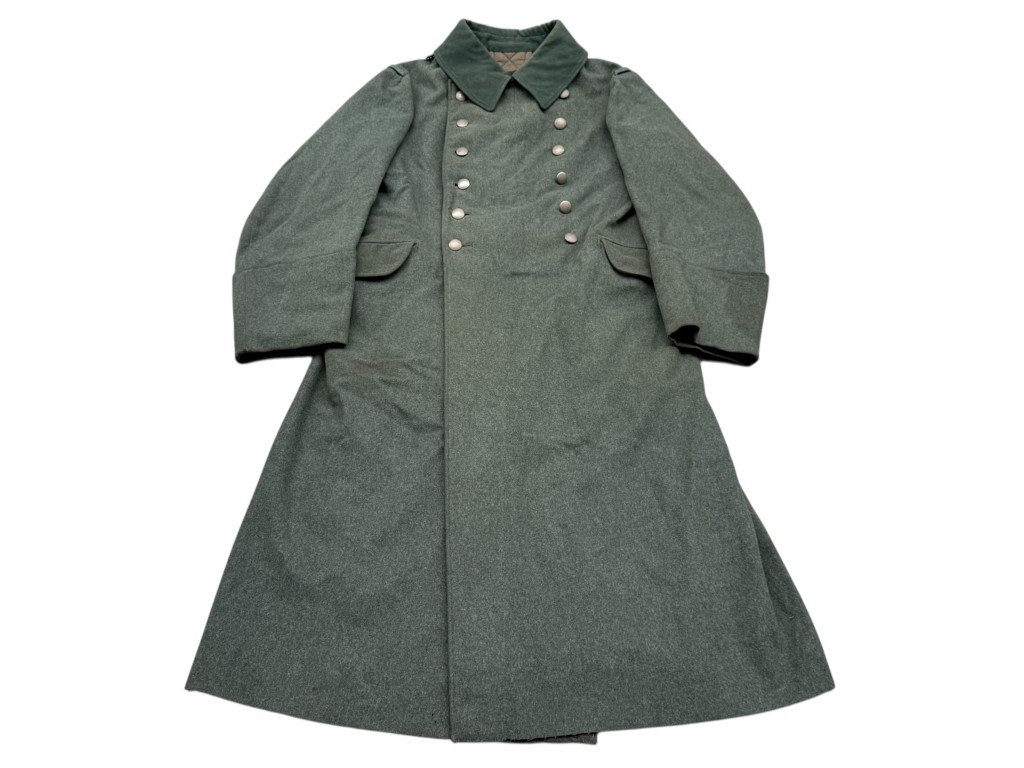Original WWII German WH (Heer) overcoat Infanterie-Regiment 40 — image 3