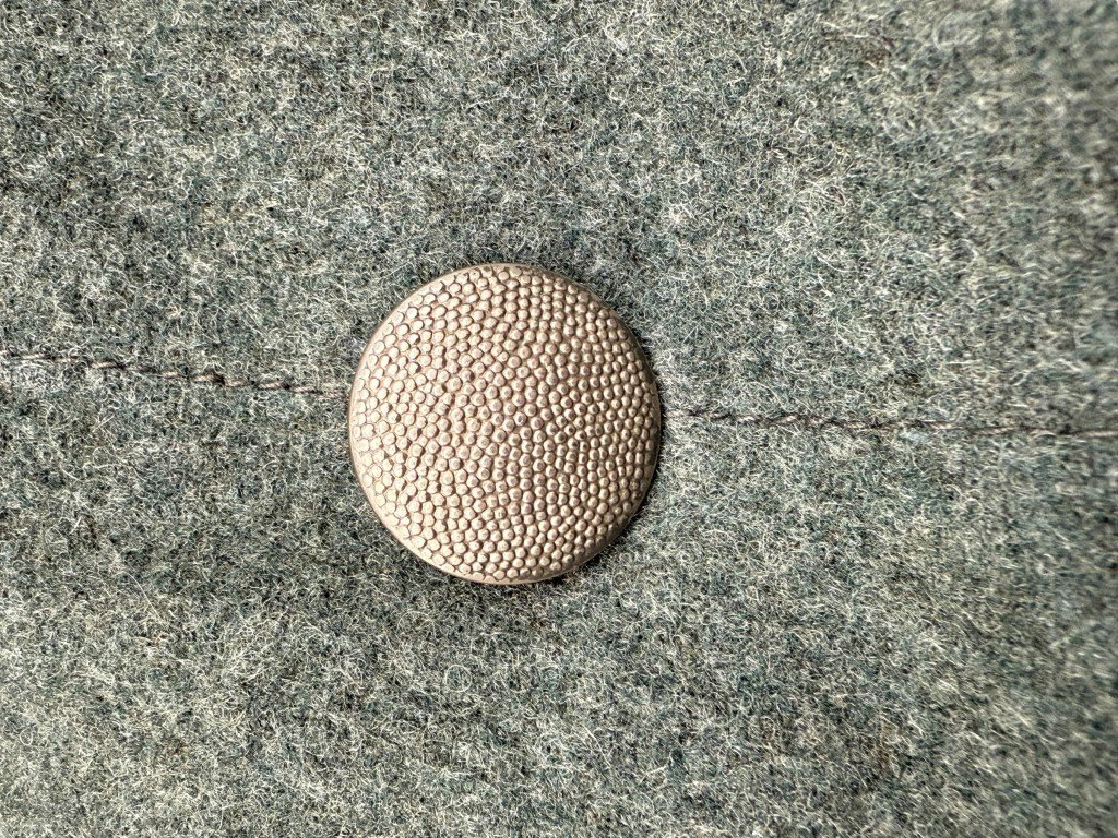 Original WWII German WH (Heer) overcoat Infanterie-Regiment 40 — image 4