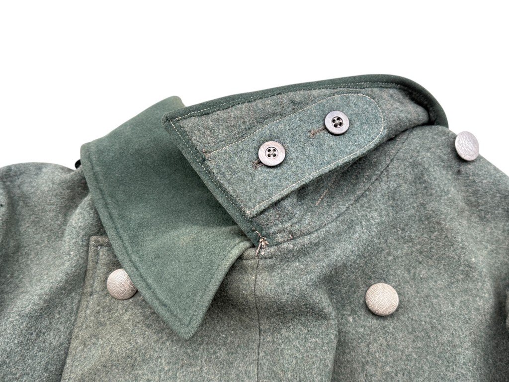 Original WWII German WH (Heer) overcoat Infanterie-Regiment 40 — image 5
