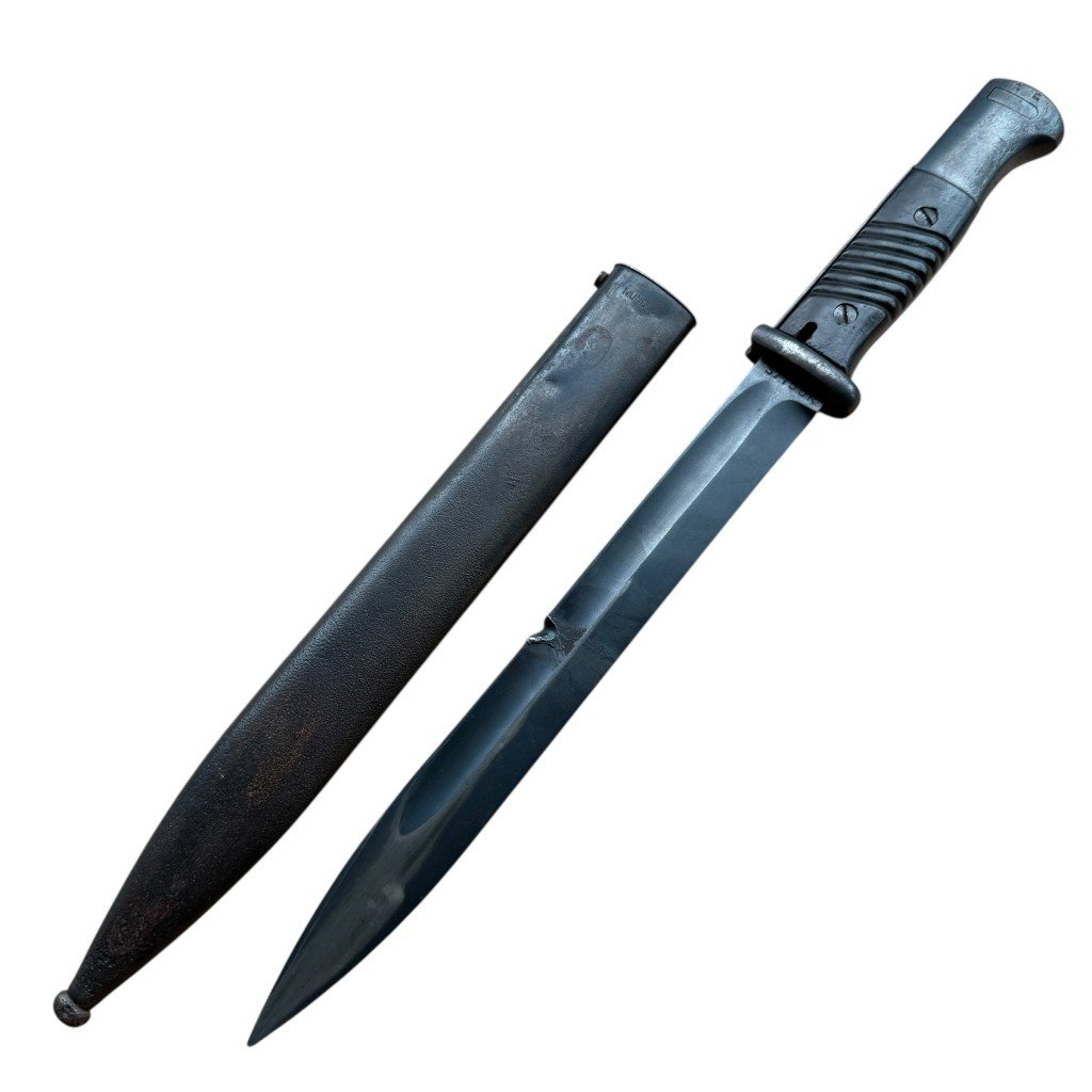 Original WWII German Mauser K98 bayonet — image 7