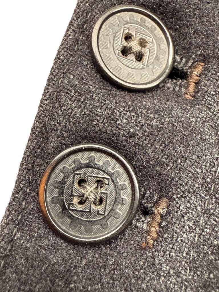Original WWII German D.A.F. (Deutsche Arbeitsfront) trousers — image 4