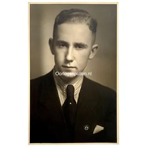 Original WWII German NSDAP portrait photo