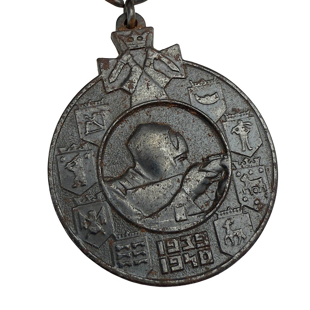 Original WWII Finnish Home Guard 'Kotijoukot' winter war medal — image 3