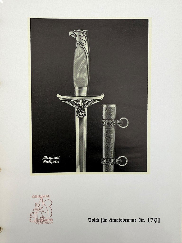 Original WWII German Eickhorn Kundendienst service binder — image 19