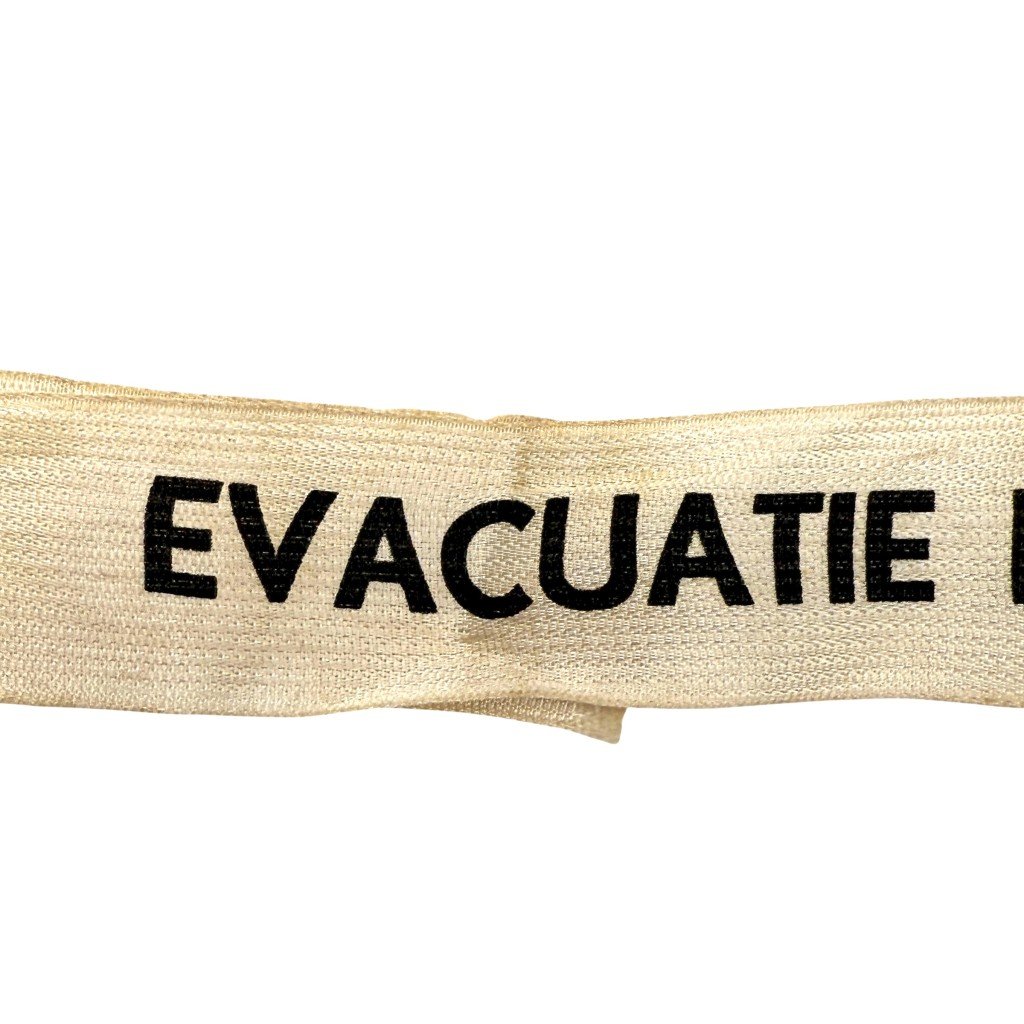 Original WWII Dutch Luchtbeschermingsdienst Bloemendaal evacuation armband — image 2