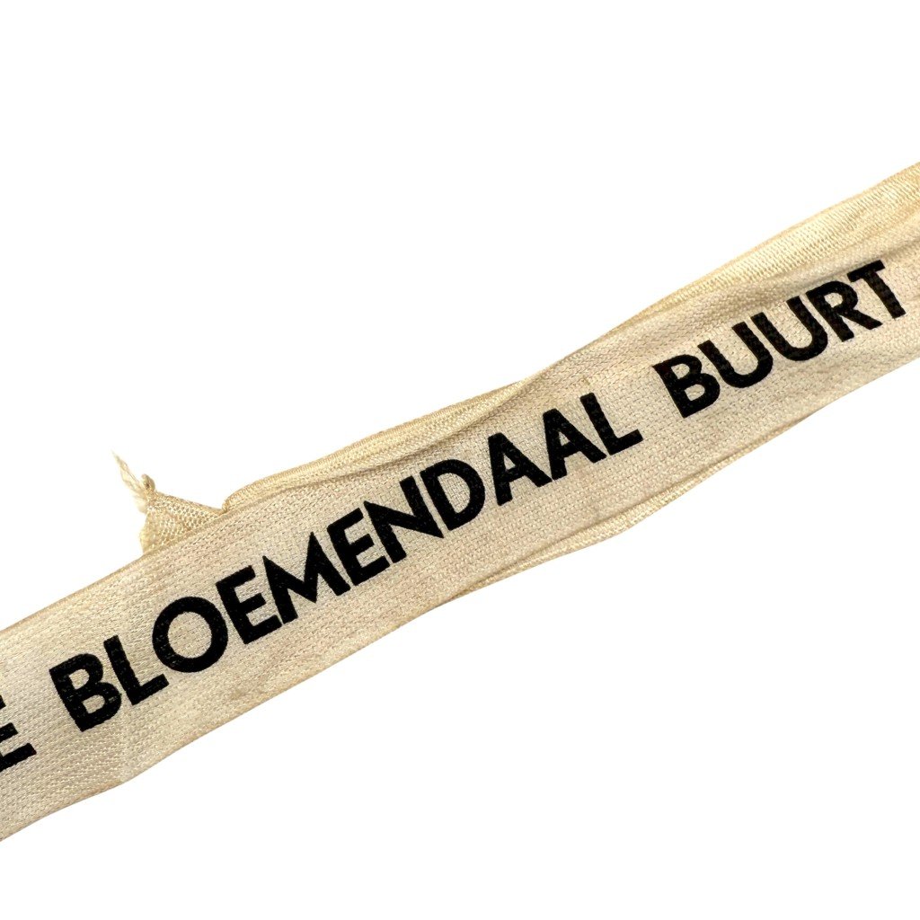 Original WWII Dutch Luchtbeschermingsdienst Bloemendaal evacuation armband — image 3