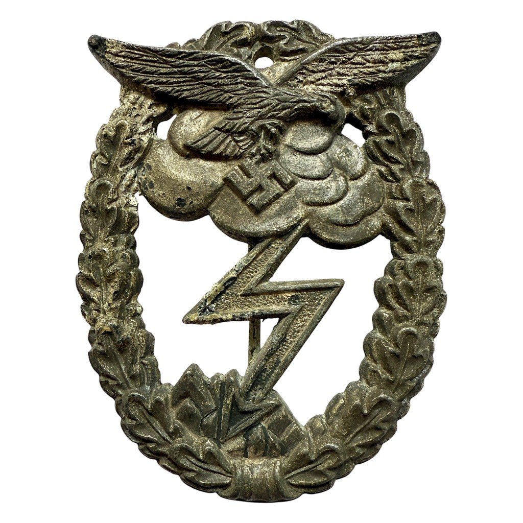 Original WWII German Luftwaffe Erdkampfabzeichen
