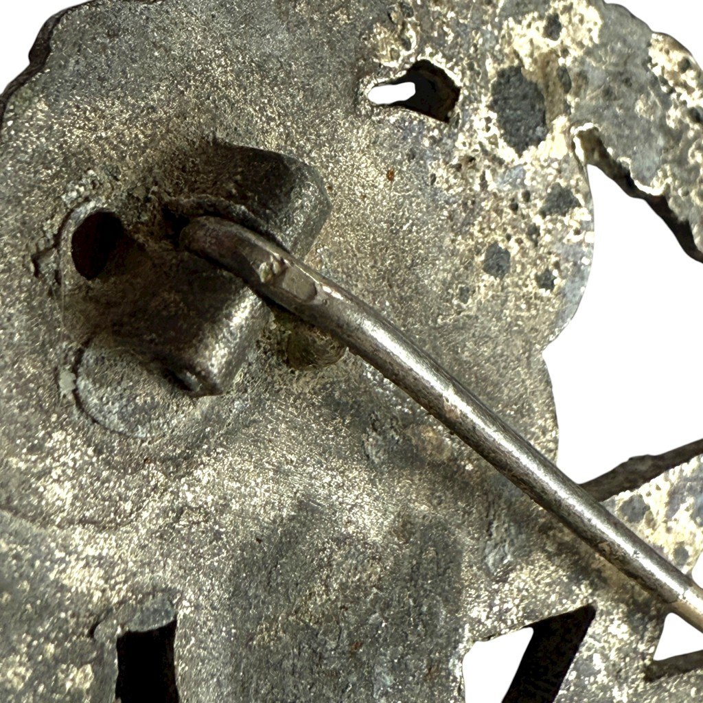 Original WWII German Luftwaffe Erdkampfabzeichen — image 5