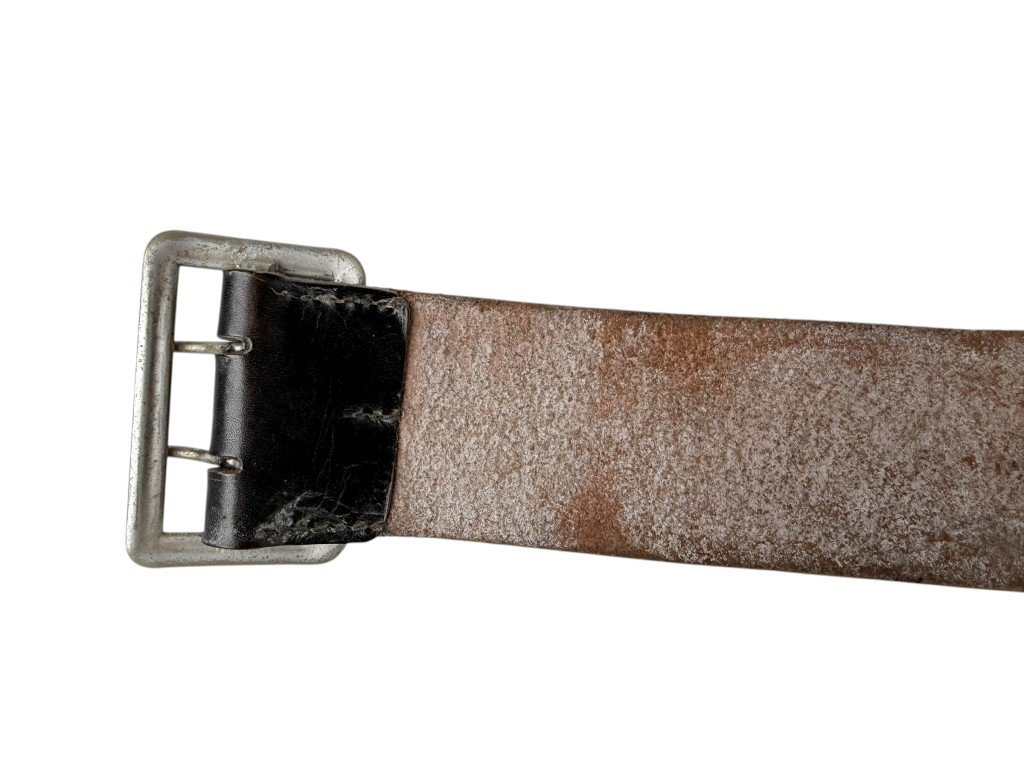 Original WWII German Zweidorn officers belt — image 3