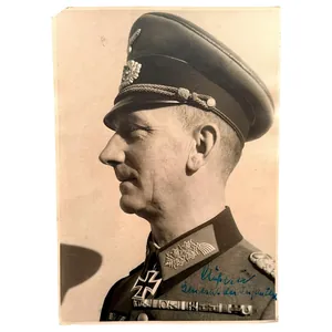 Original WWII German Erich-Heinrich Clößner photo with autograph