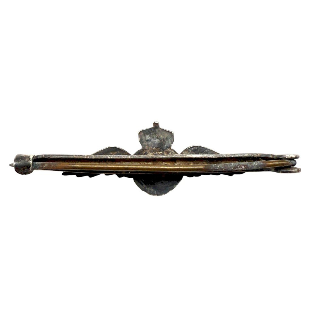 Original WWII British RAF (Royal Air Force) enamelled silver pin — image 3