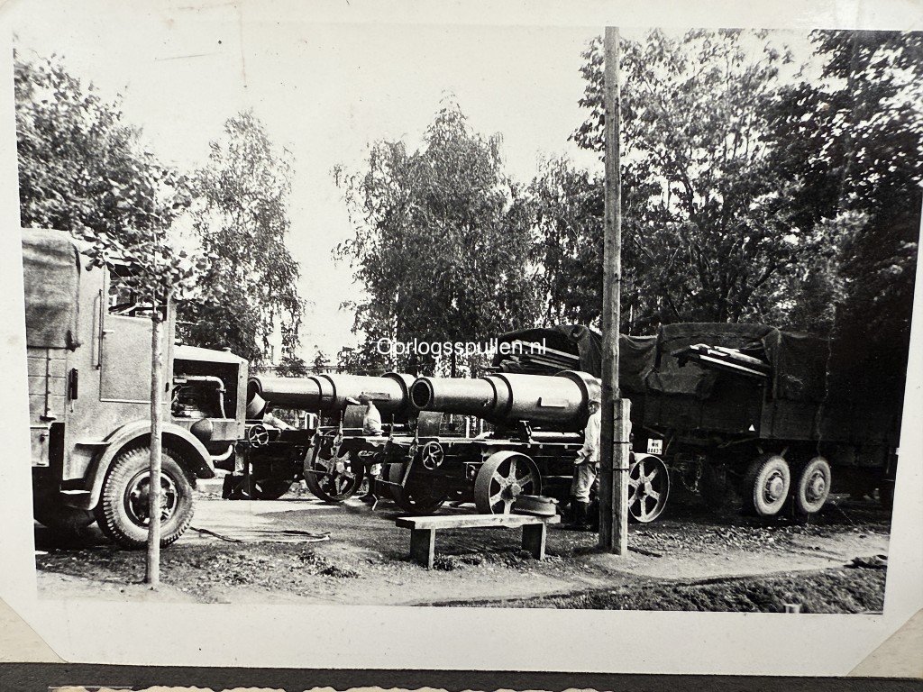 Original WWII German 'Polenfeldzug' photo album 3./Schwere Artillerie-Abteilung 641 — image 44