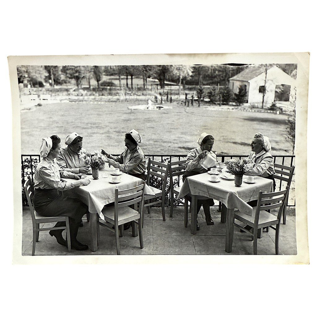 Original WWII German DRK auxiliary nurses in Berlin-Dahlem photo