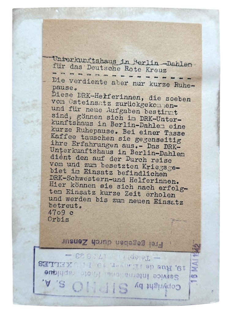 Original WWII German DRK auxiliary nurses in Berlin-Dahlem photo — image 3