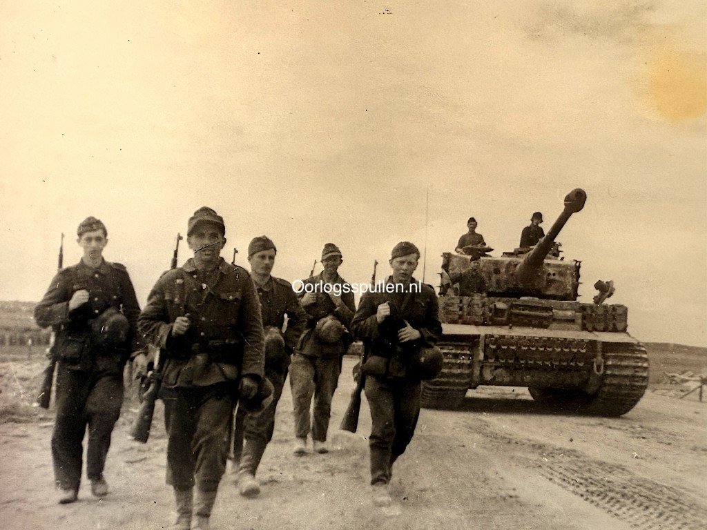 Original WWII German Tiger tank photo