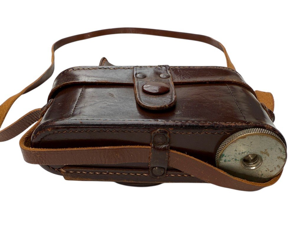 Original WWII German Leica photo camera Oberleutnant Hans-Henning Ohlendorf – Panzerjäger-Abteilung 22 – Panzerabwehrabteilung 22 — image 9