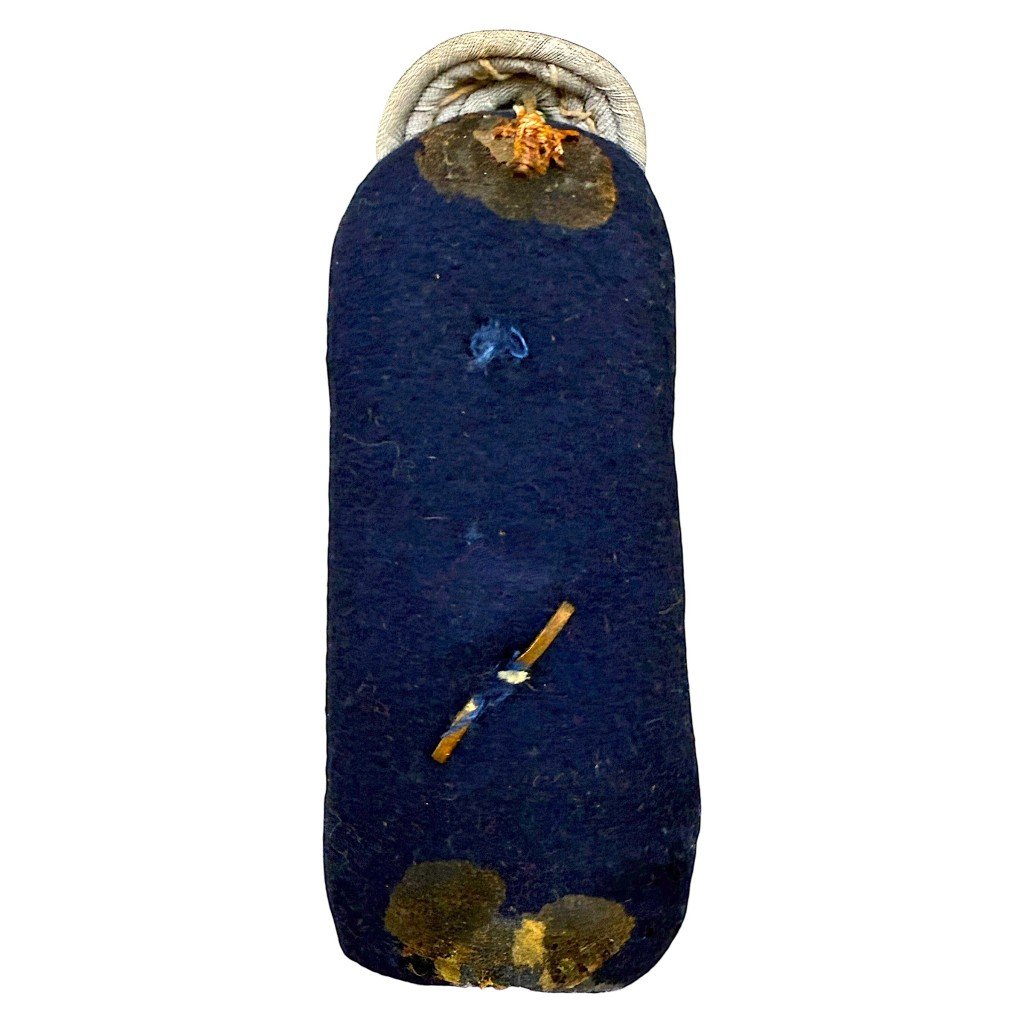 Original WWII German WH Oberstleutnant medical shoulder board — image 2