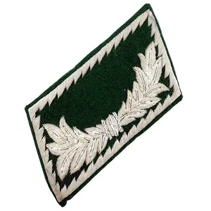 Original WWII German Zollgrenzschutz collar tab for an Oberzollsekretär