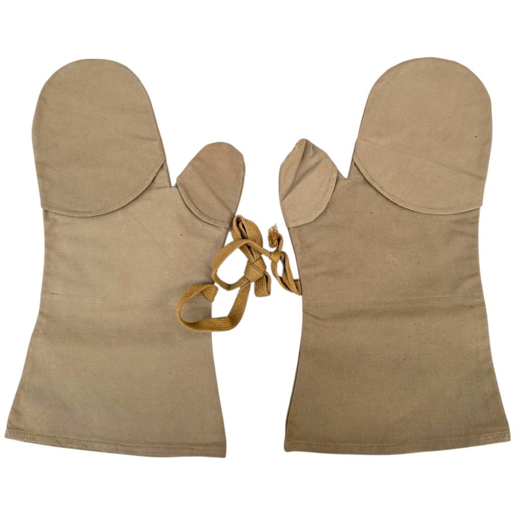 Original WWII Japanese army anti-mosquito mittens (gloves)
