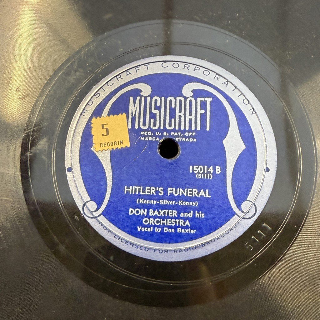 Original WWII US record 'Hitler's Funeral' by Don Baxter — image 2