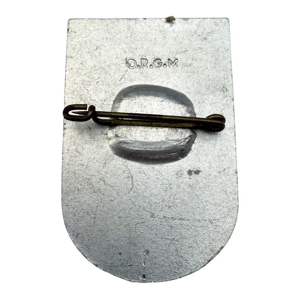 Original WWII German Schlacht bei Worringen (1288–1938) pin — image 3