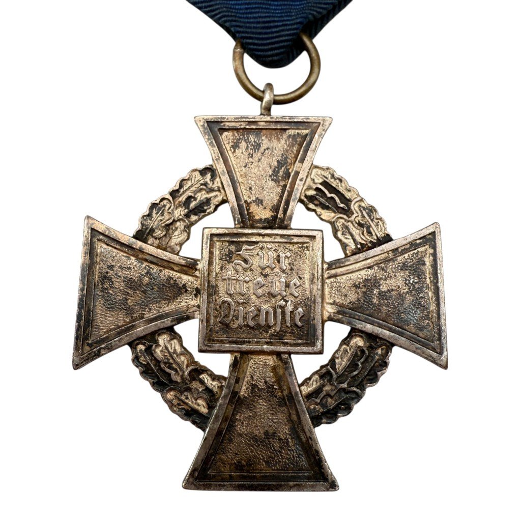 Original WWII German '25 Treue Dienst jahre kreuz' medal — image 3