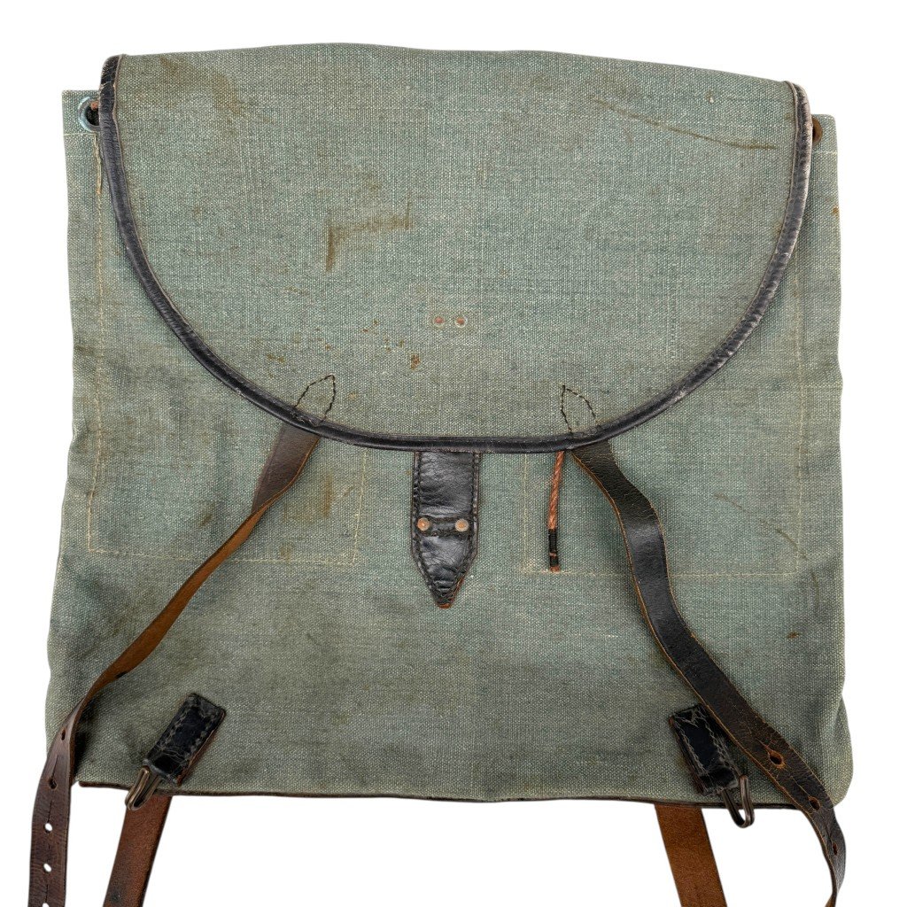 Original Pre 1940 Dutch 'Politietroepen' rucksack — image 2