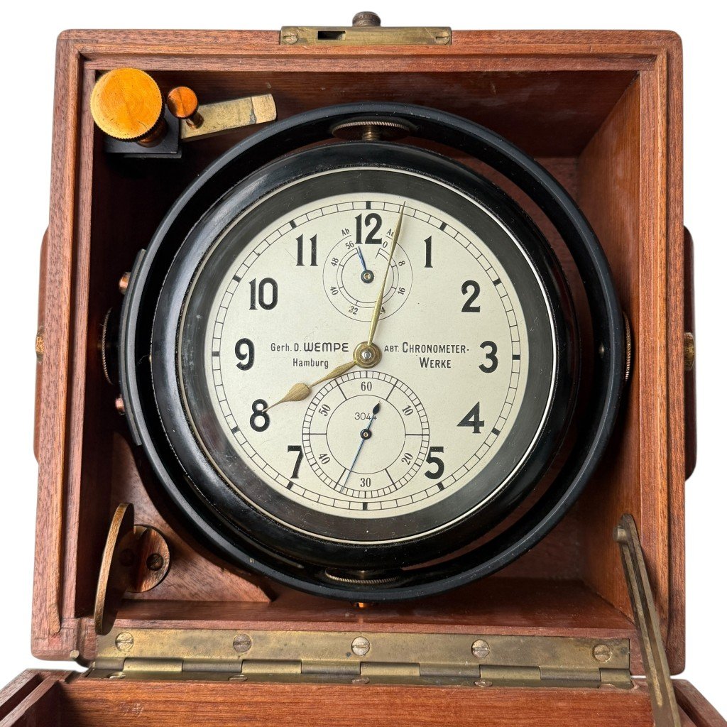 Original WWII German Kriegsmarine Chronometer in box — image 2
