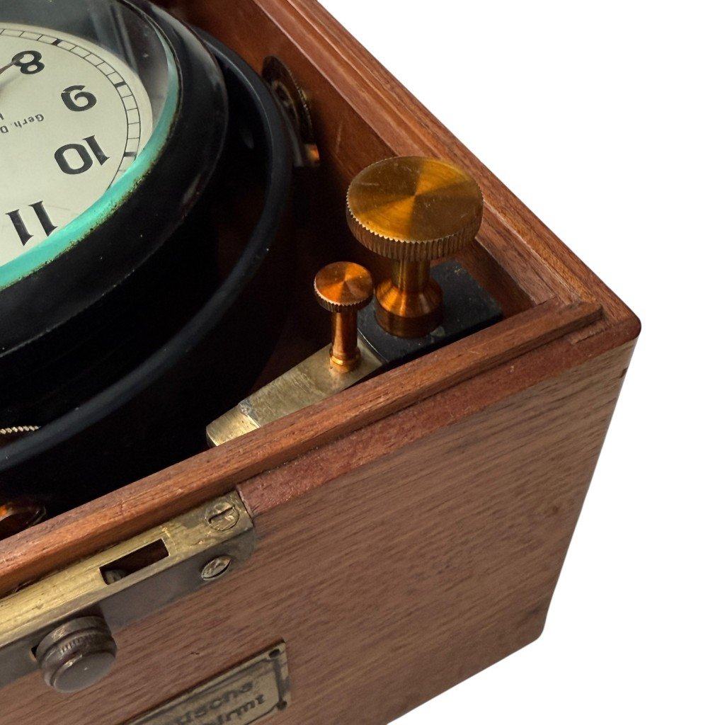 Original WWII German Kriegsmarine Chronometer in box — image 8